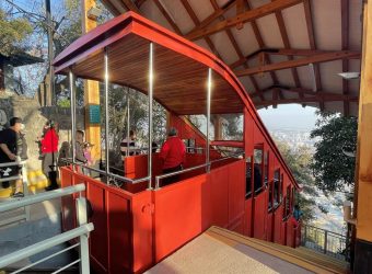 Cerro San Cristóbal: passeio de funicular e Teleférico em Santiago do Chile