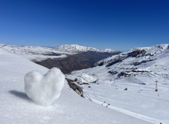 Temporada Valle Nevado 2024: quanto custa passar o dia na maior estação de esqui do Chile?